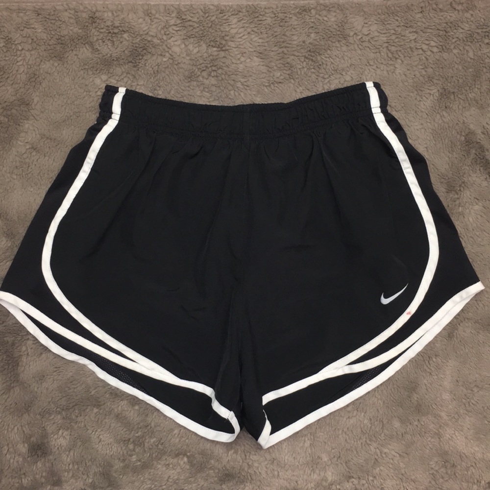 NIKE DRI-FIT black and white running shorts